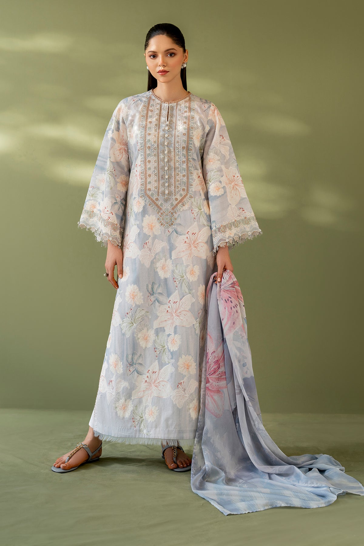 Baroque | Eid Printique | EMBROIDERED PRINTED LAWN UF-4166 XL / Light Blue / LAWN Baroque | Eid Printique | EMBROIDERED PRINTED LAWN UF-4166 XL / Light Blue / LAWN