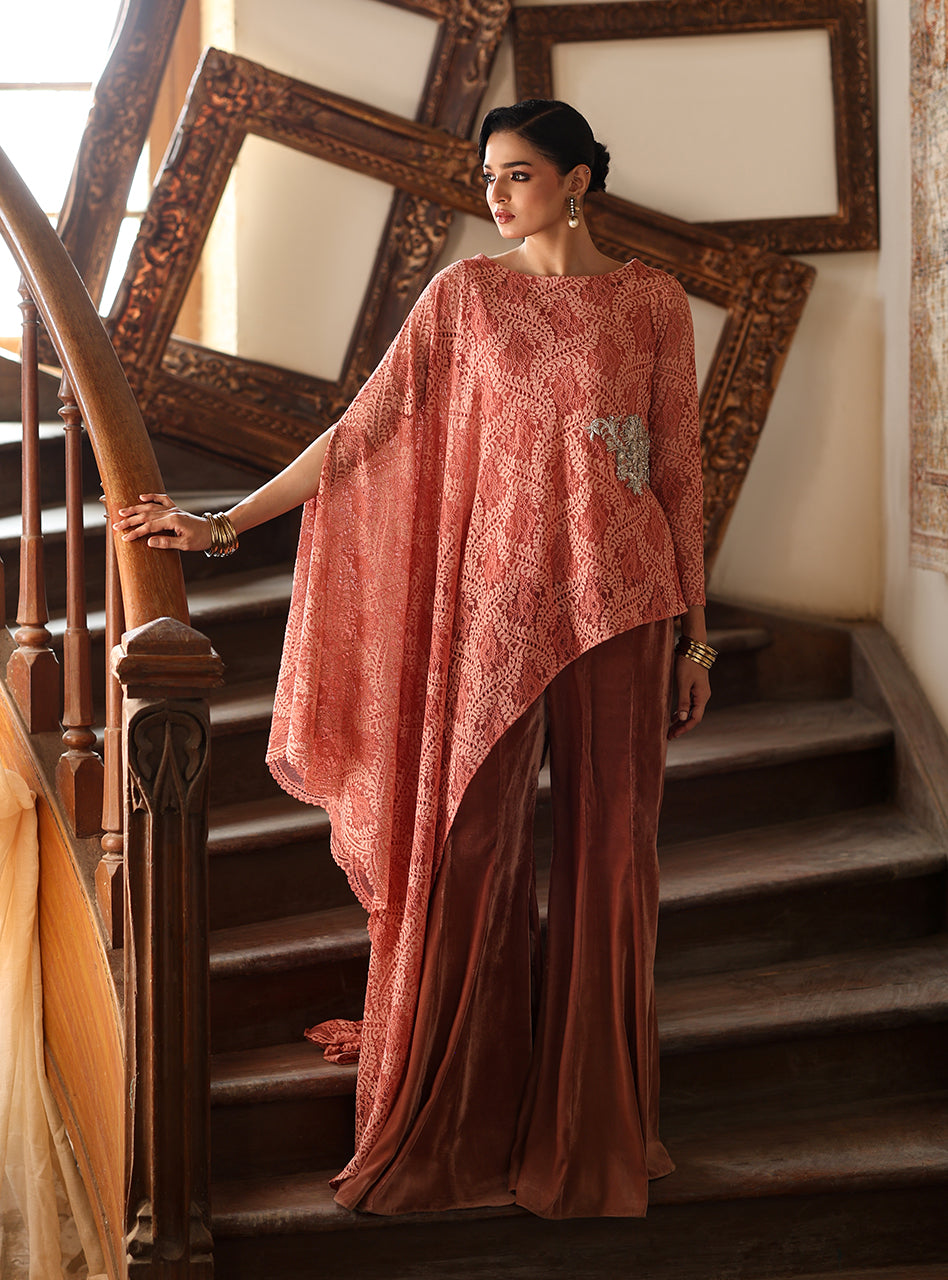 Zainab Chottani | Velura Velvet Edit 25 | Blush Cape  Hoorain Designer Wear