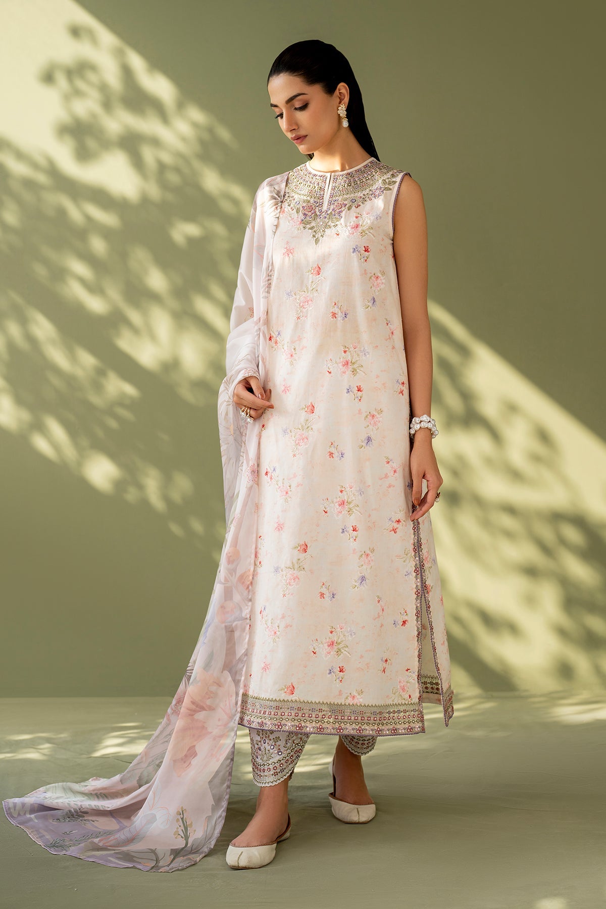 Baroque | Eid Printique | EMBROIDERED PRINTED LAWN UF-4169 S / Light Pink / LAWN