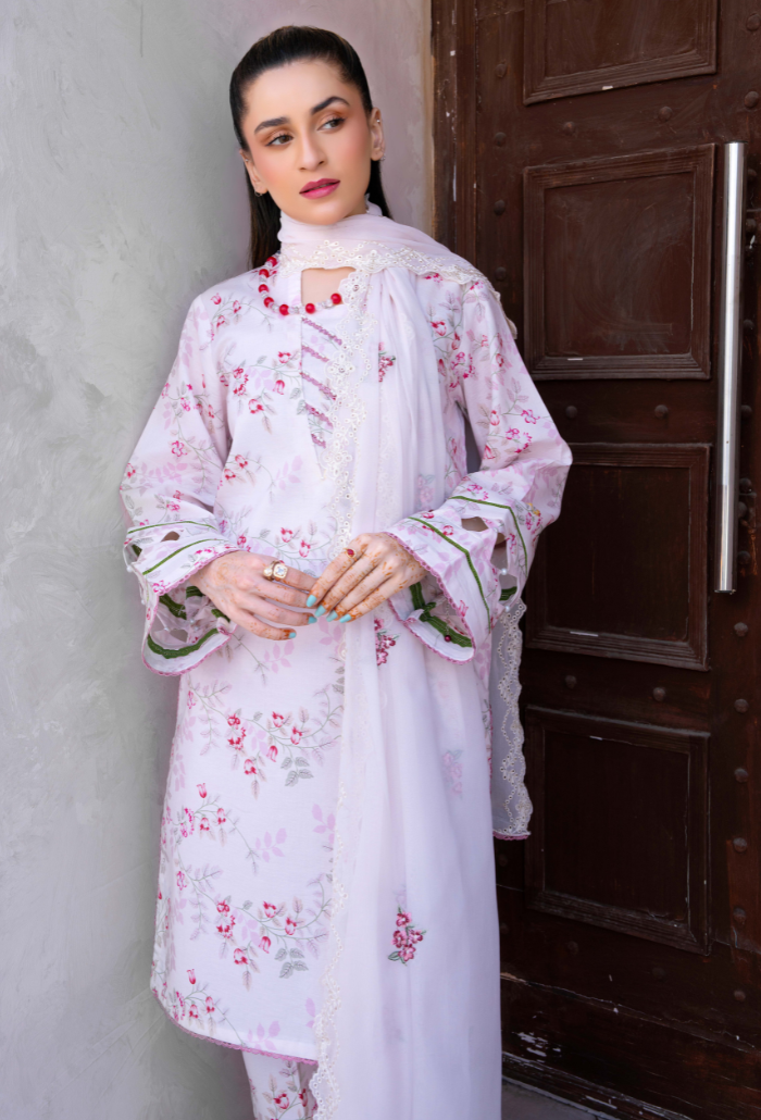Humdum | Gardenia Lawn 24 | PLG 3 - D08 - Hoorain Designer Wear - Pakistani Ladies Branded Stitched Clothes in United Kingdom, United states, CA and Australia