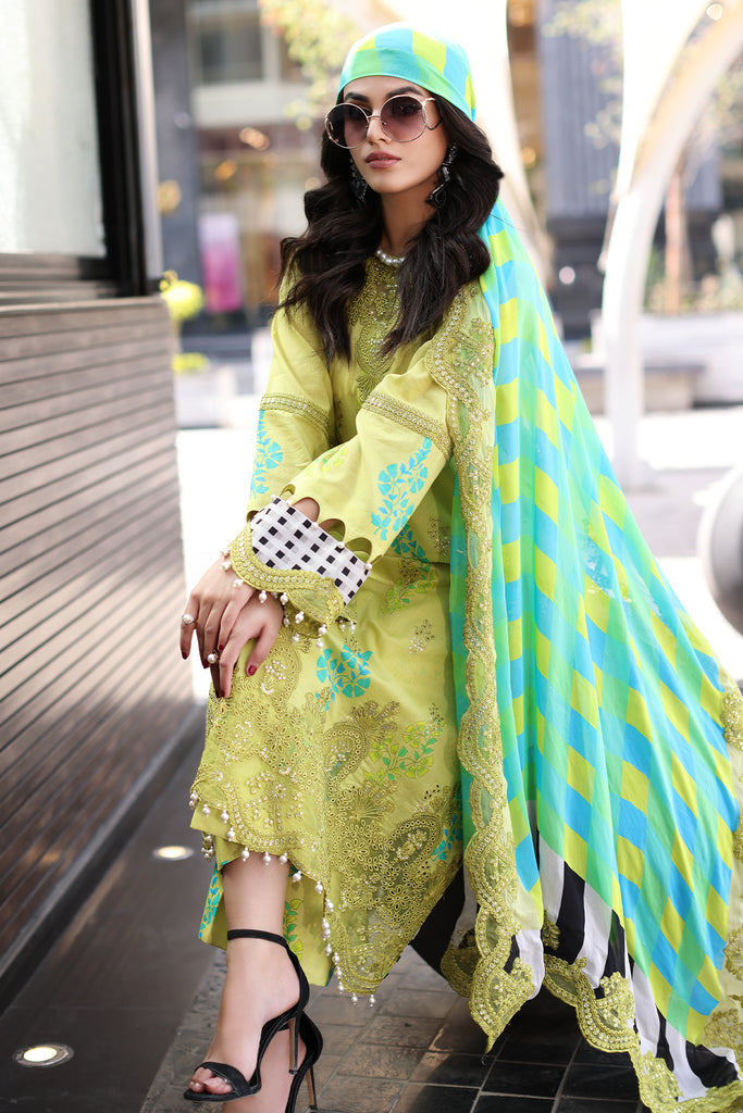 Charizma | Rang e Bahar vol 1| S-07 - Hoorain Designer Wear - Pakistani Ladies Branded Stitched Clothes in United Kingdom, United states, CA and Australia