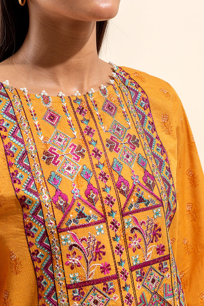 Beech Tree| Embroidered Lawn 24 | P-07 - Hoorain Designer Wear - Pakistani Ladies Branded Stitched Clothes in United Kingdom, United states, CA and Australia
