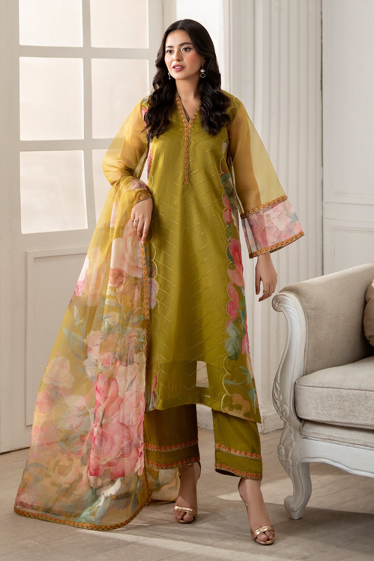 Charizma Luxury Pret  Organza 4 Piece CMA22-28