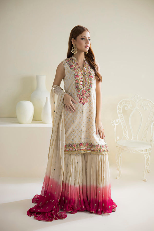 Farhat Jahan | Luxury Pret | Chaandni - Hoorain Designer Wear - Pakistani Ladies Branded Stitched Clothes in United Kingdom, United states, CA and Australia