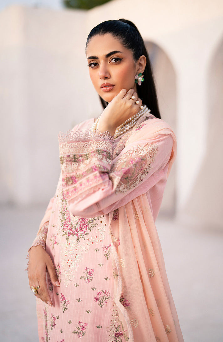 Emaan Adeel | Melisa Luxury Formals | RHEA - Hoorain Designer Wear - Pakistani Ladies Branded Stitched Clothes in United Kingdom, United states, CA and Australia
