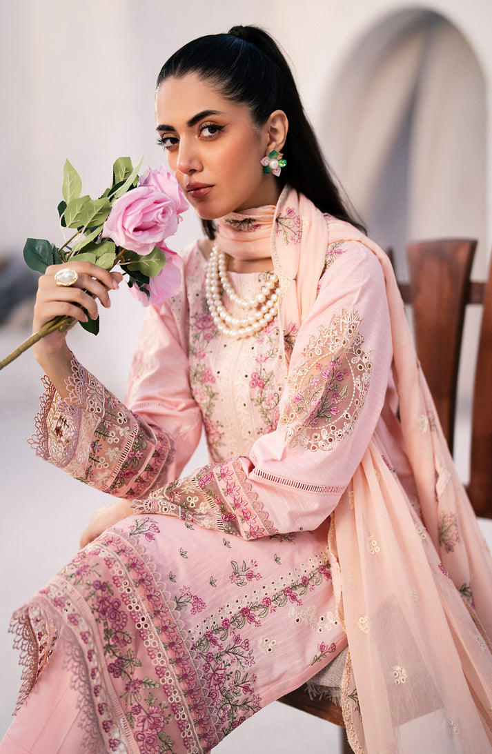 Emaan Adeel | Melisa Luxury Formals | RHEA - Hoorain Designer Wear - Pakistani Ladies Branded Stitched Clothes in United Kingdom, United states, CA and Australia