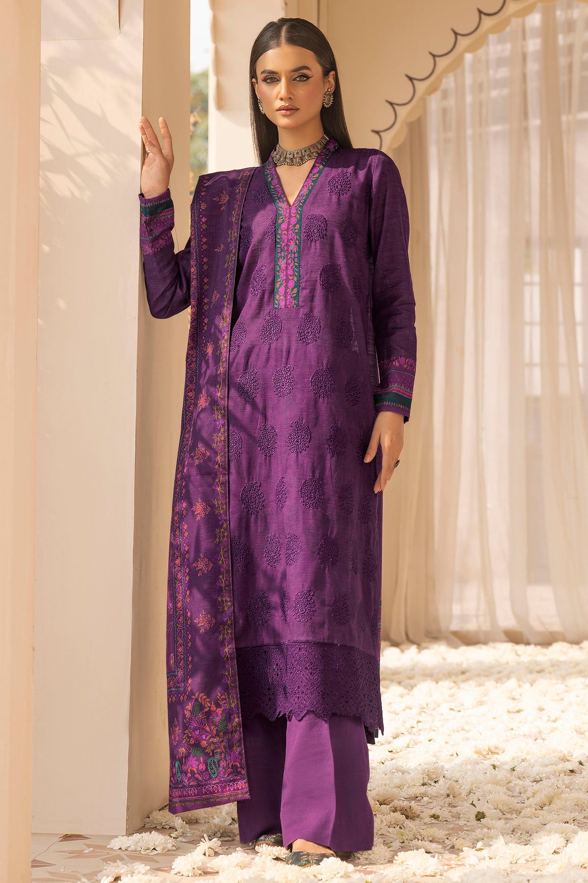 Motifz | Premium Khaddar | 5210-ISBAH