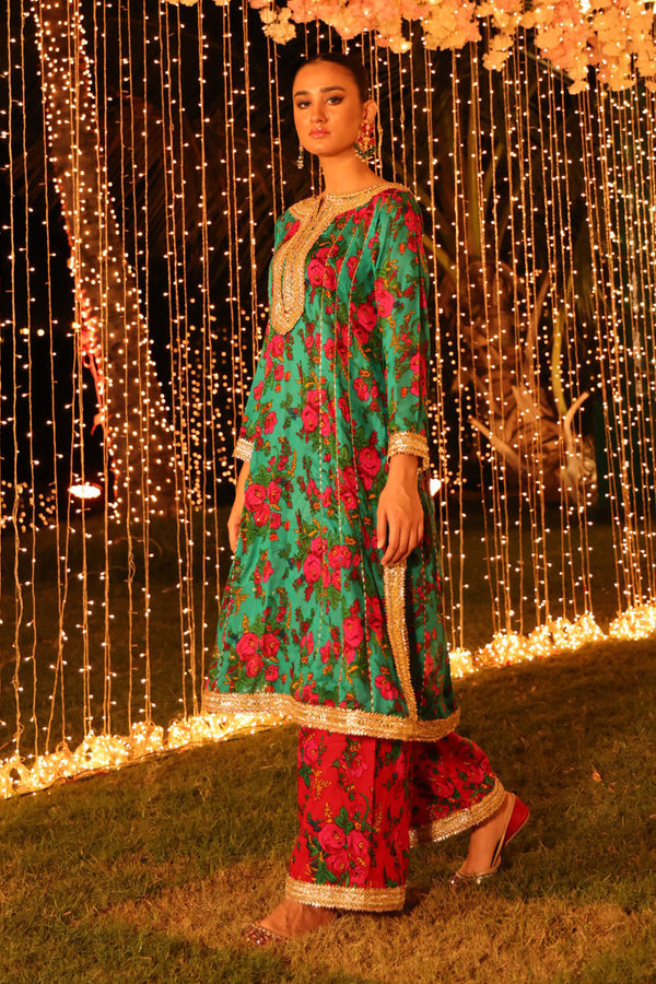 The Pink Tree Company | Wedding Wear | LADY DANGER - Hoorain Designer Wear - Pakistani Ladies Branded Stitched Clothes in United Kingdom, United states, CA and Australia