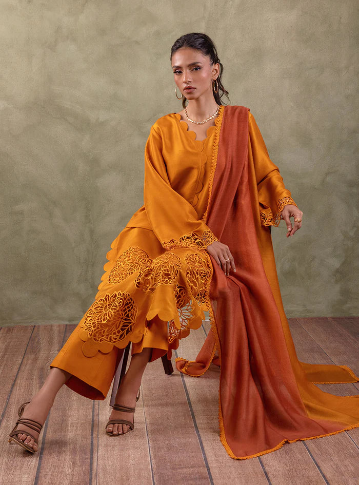 Zainab Chottani | Eid Edit 24 | Burning Amber - Hoorain Designer Wear - Pakistani Ladies Branded Stitched Clothes in United Kingdom, United states, CA and Australia