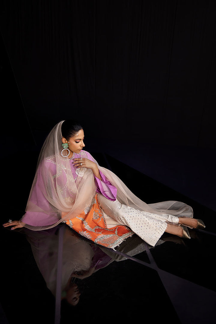 Haute Form | Luxury Pret | PENG - Hoorain Designer Wear - Pakistani Ladies Branded Stitched Clothes in United Kingdom, United states, CA and Australia