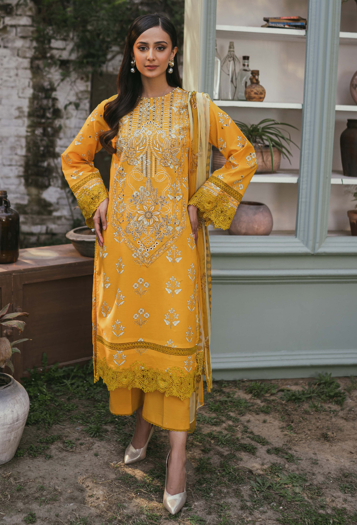 Humdum | Gardenia Lawn | D05 - Hoorain Designer Wear - Pakistani Ladies Branded Stitched Clothes in United Kingdom, United states, CA and Australia
