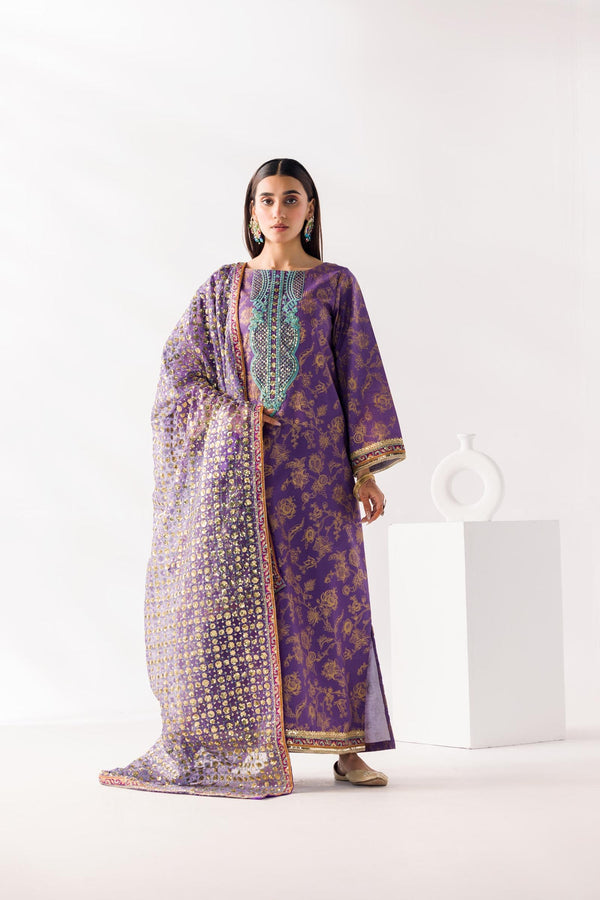 Taanabaana | Mem Saab Collection | M3238 - Hoorain Designer Wear - Pakistani Ladies Branded Stitched Clothes in United Kingdom, United states, CA and Australia