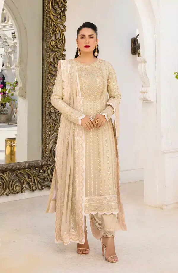 Emaan Adeel | Zimal Luxury Formals 23 | ZM 05 NATALIA - Hoorain Designer Wear - Pakistani Ladies Branded Stitched Clothes in United Kingdom, United states, CA and Australia