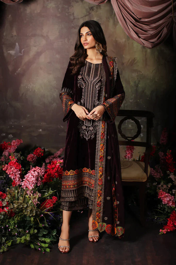 Charizma | Signora Velvet 23 | CVT3-01 - Hoorain Designer Wear - Pakistani Ladies Branded Stitched Clothes in United Kingdom, United states, CA and Australia