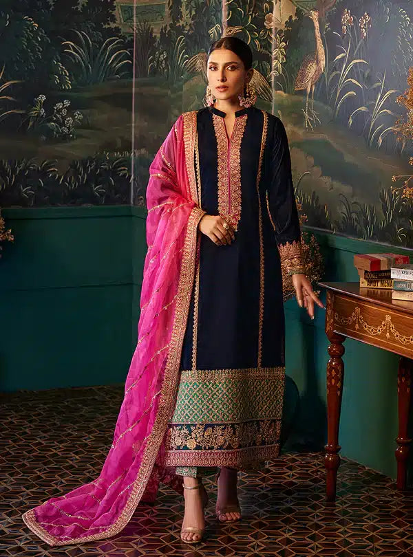 Zainab Chottani | Luxury Velvet Collection 23 | Amira - Hoorain Designer Wear - Pakistani Ladies Branded Stitched Clothes in United Kingdom, United states, CA and Australia