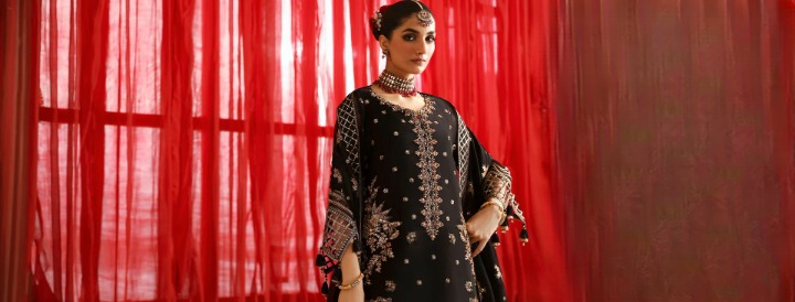 Hoorain Designer Wear Chiffon Must be in Your Wardrobe