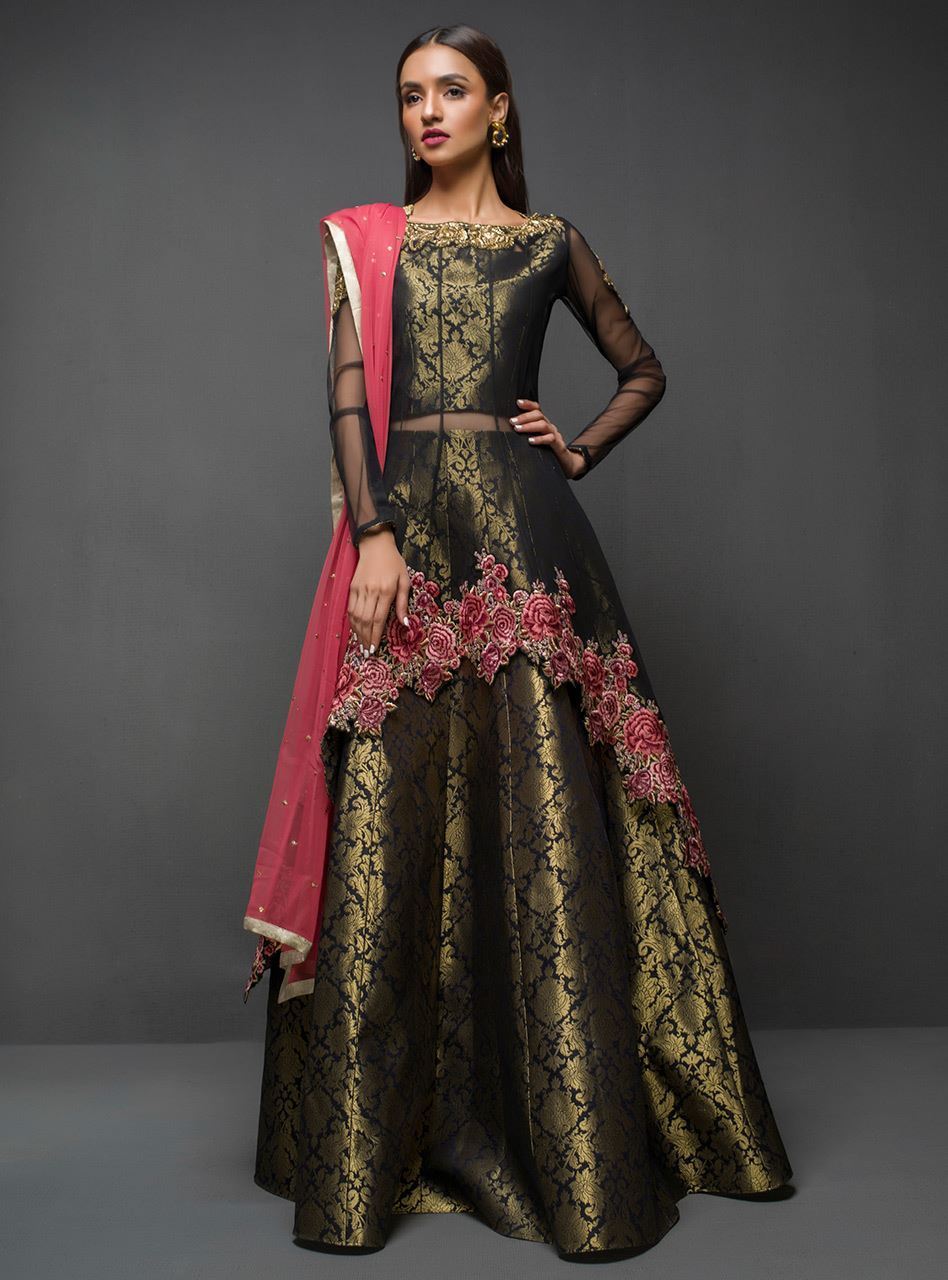 Zainab Chottani | Semi Formals | BLACK PEPLUM