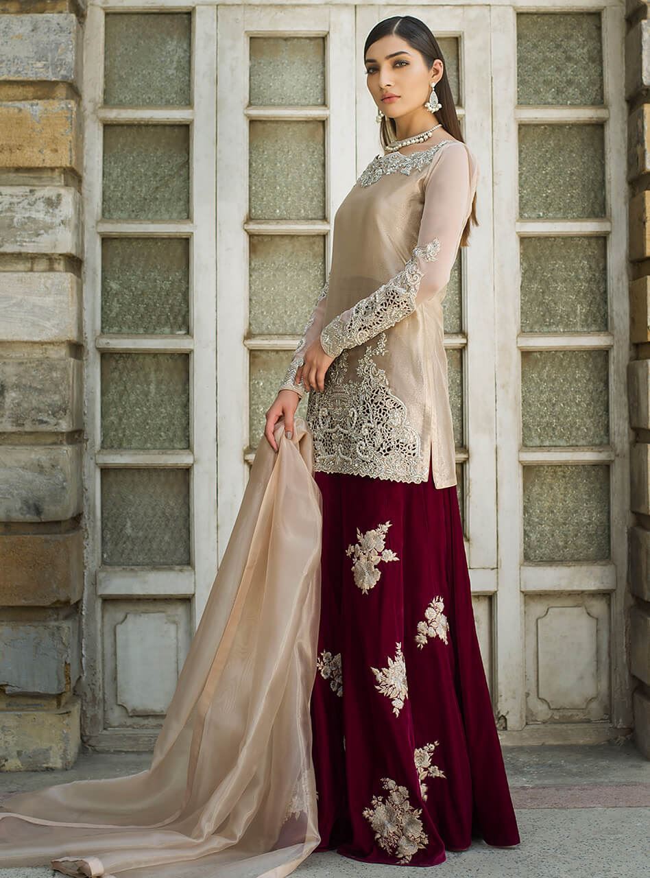 Zainab Chottani | Semi Formals | CREME LA NUDE