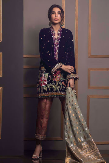 Annus Abrar | Semi Formals | VIOLET BRUME