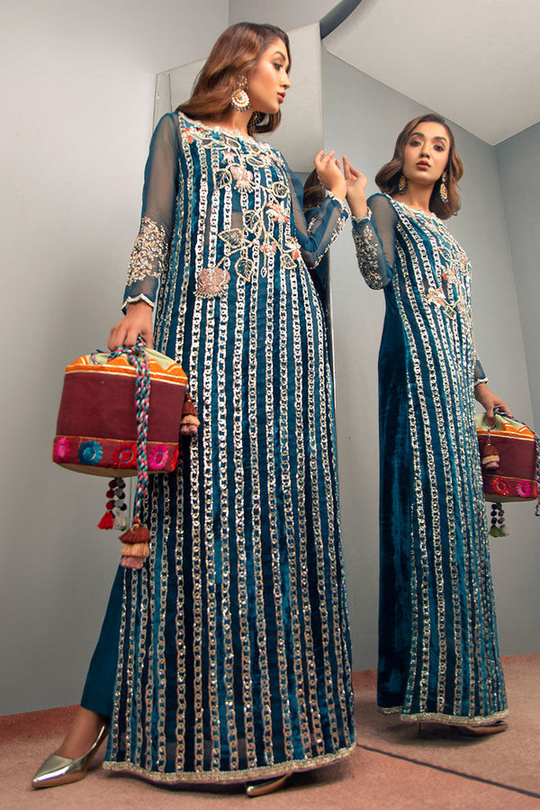 Haute Form | Luxury Pret | NAZOR - Hoorain Designer Wear - Pakistani Ladies Branded Stitched Clothes in United Kingdom, United states, CA and Australia