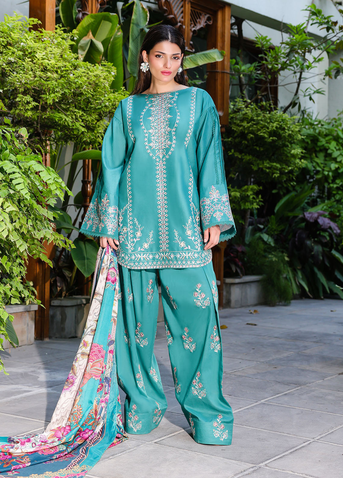 Sahane | Lovent Embroidered Pret 25 | ME23009 Verdelia