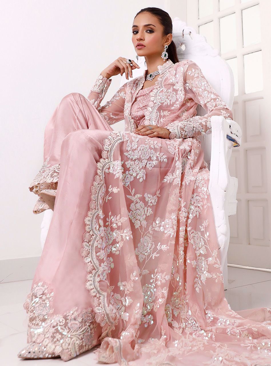 Zainab Chottani | Semi Formals | PINK BLOOM