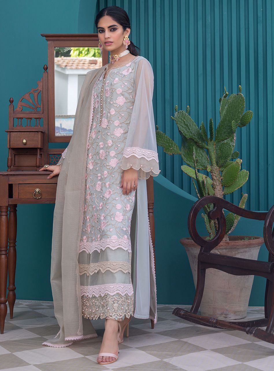 Zainab Chottani | Casual Pret | MINT MAGNIFICENCE