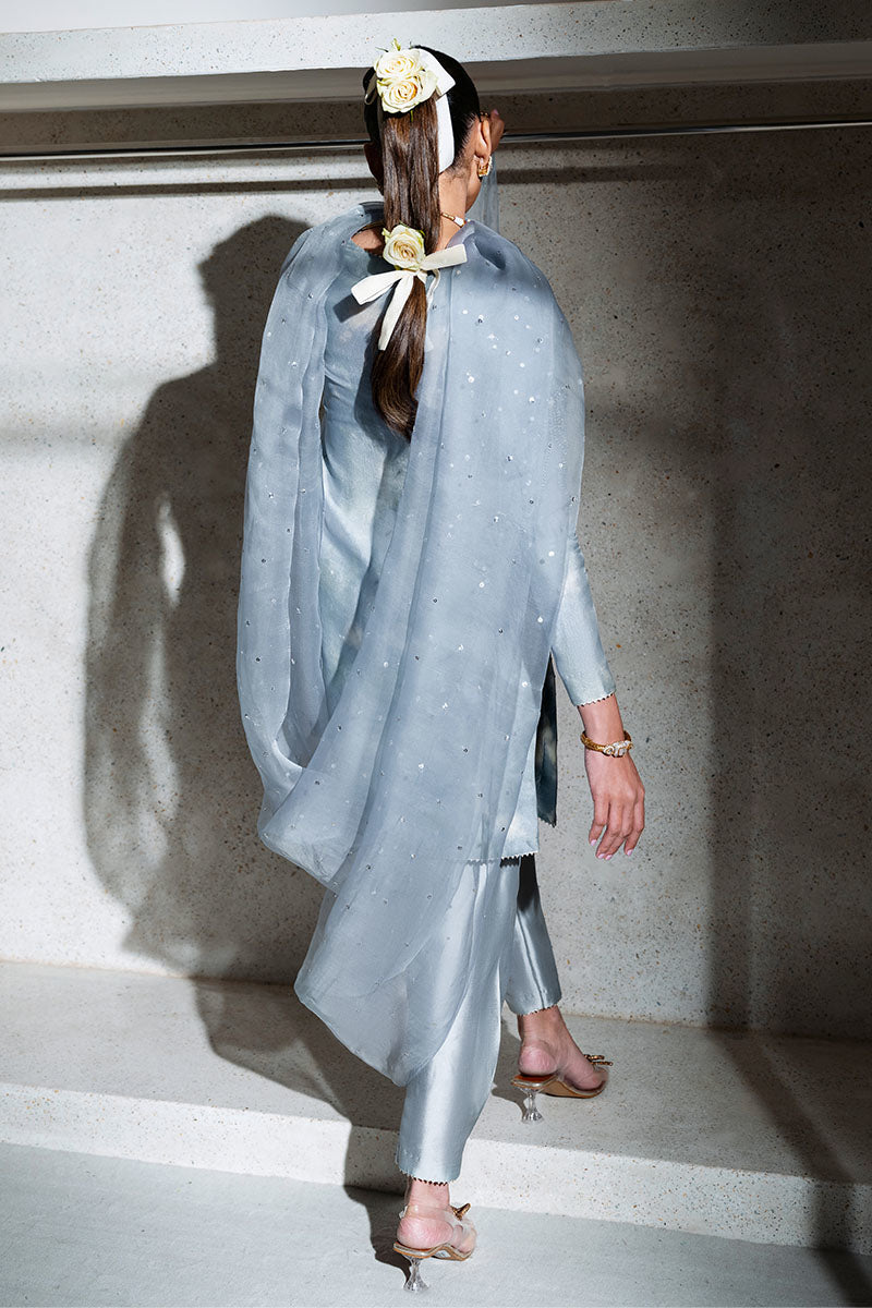 Haute Form | Diva Formals | Blooming