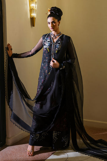 Haute Form | Diva Formals | Black Swan