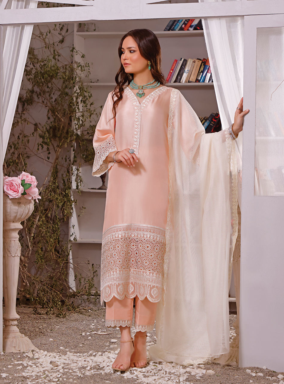 Zainab Chottani | Luxury Pret | PEACH SERENITY