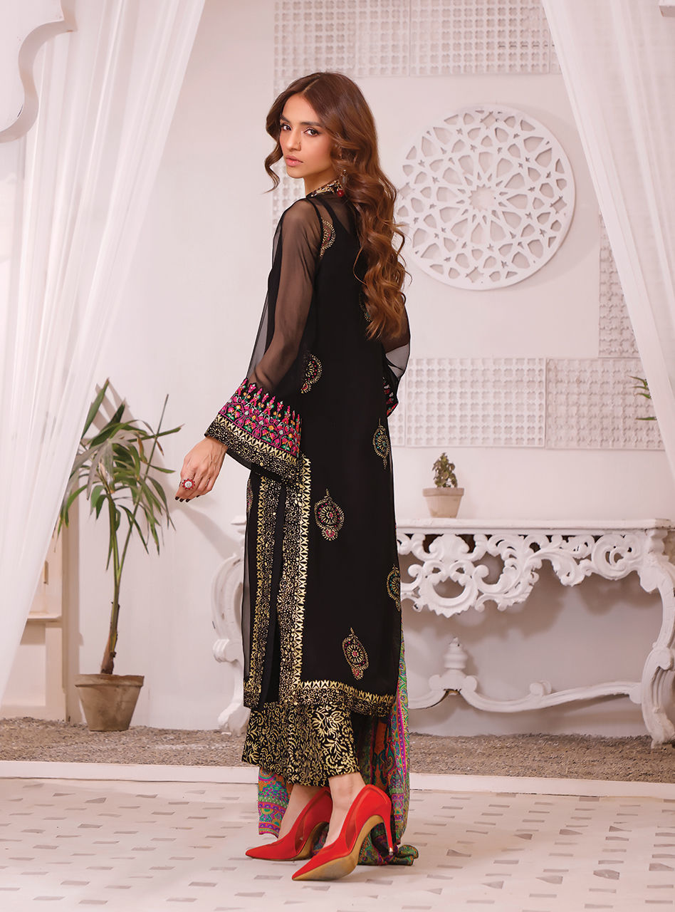 Zainab Chottani | Luxury Pret | CHARCOAL BLISS