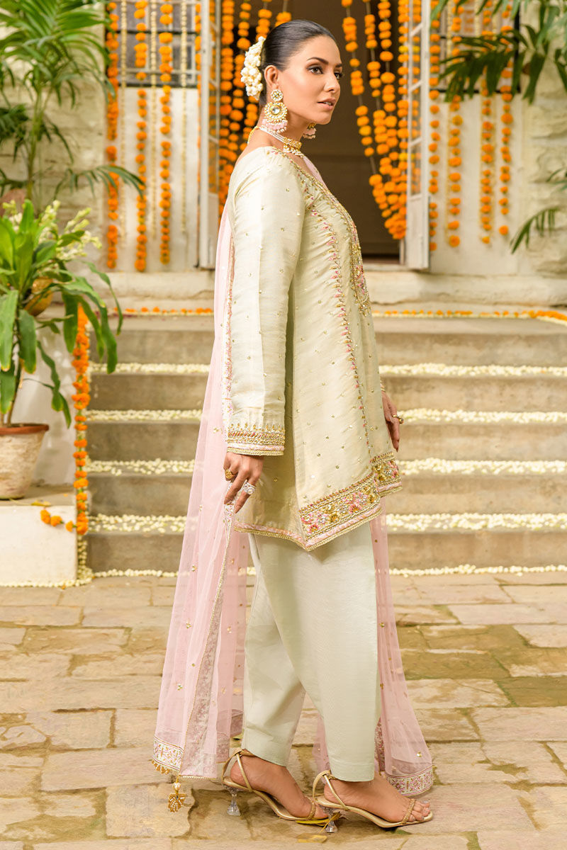 Fatima Khan | Nissa Formals 24 | Selina