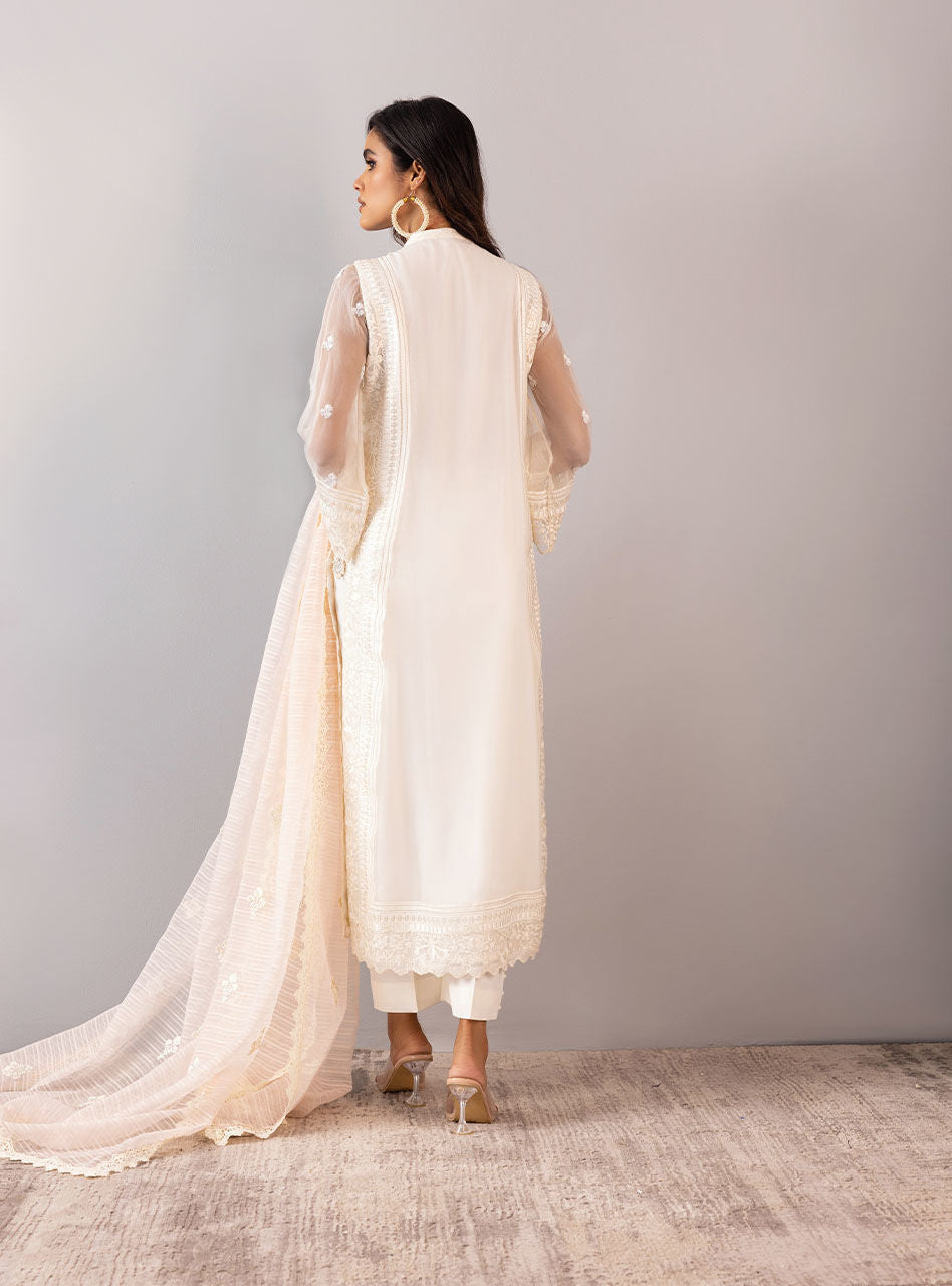 Zainab Chottani | Luxury Pret | WHITE FLORA