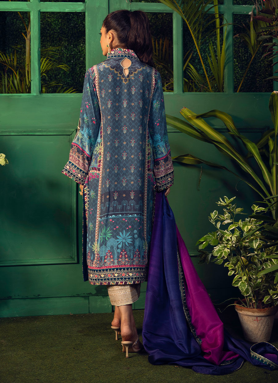 Farah Talib Aziz | Designer Picks 24 | IRAAN NAVY PRINTED CREPE SILK KURTA WITH SILK OMBRE DUPATTA