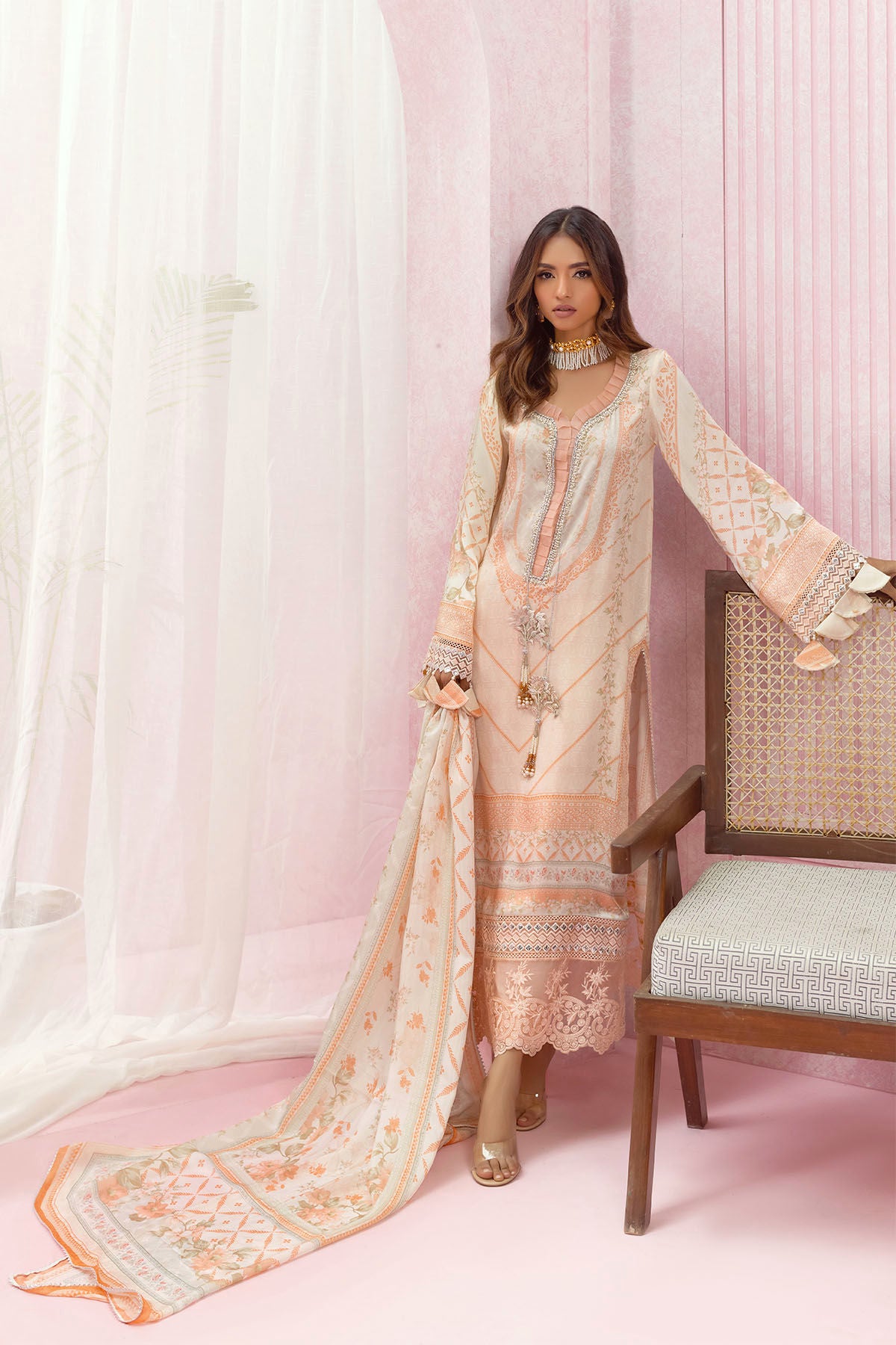 Annus Abrar | Luxe Silk Pret | ELYNA