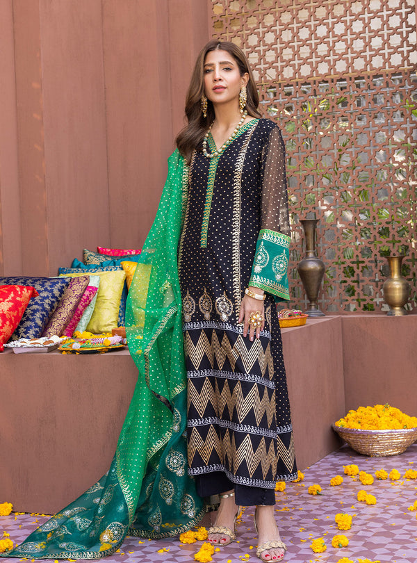 Zainab Chottani | Luxury Pret | SAHAR