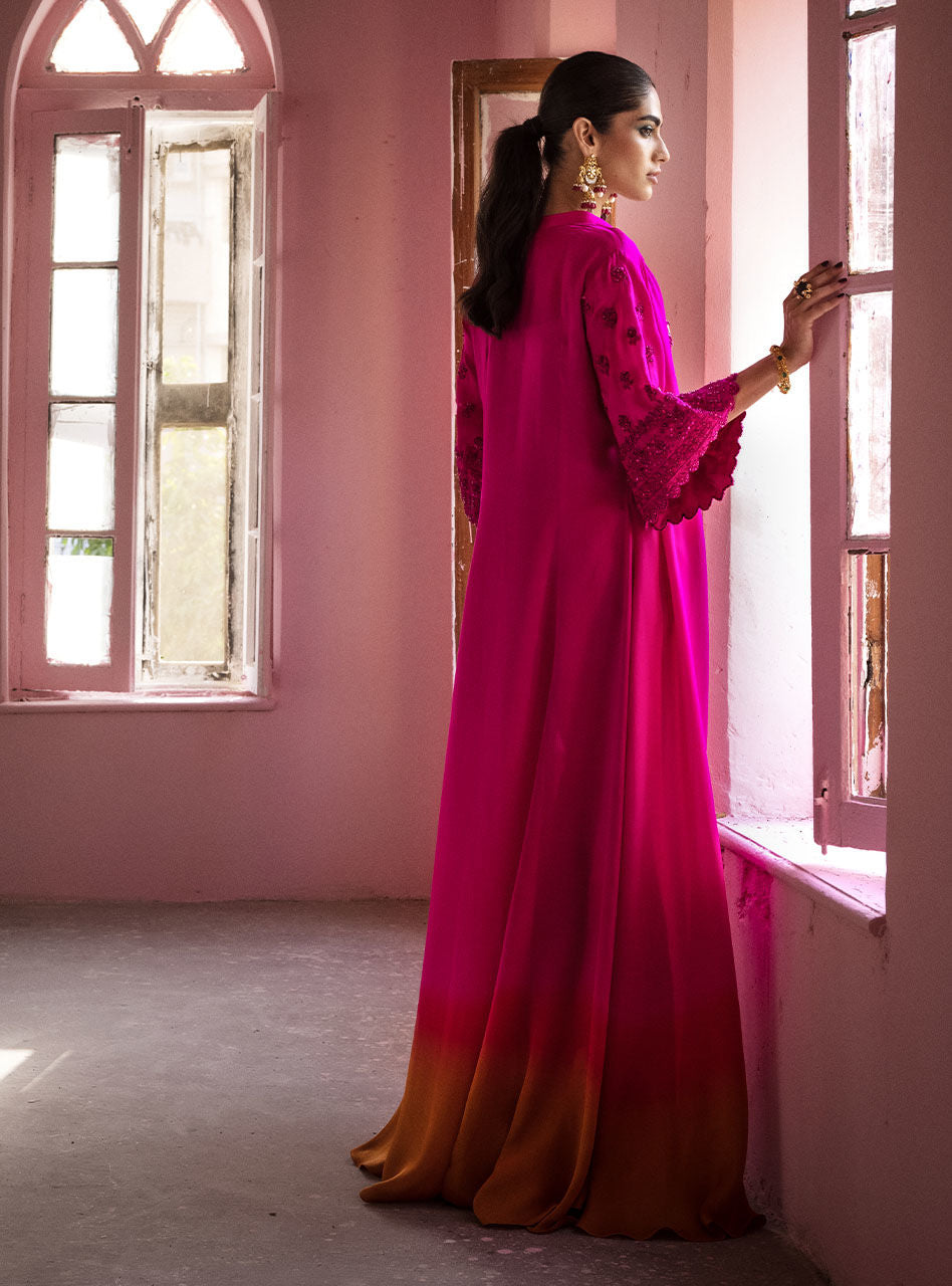 Zainab Chottani | Semi Formals | BLUSHING ROSEATTE