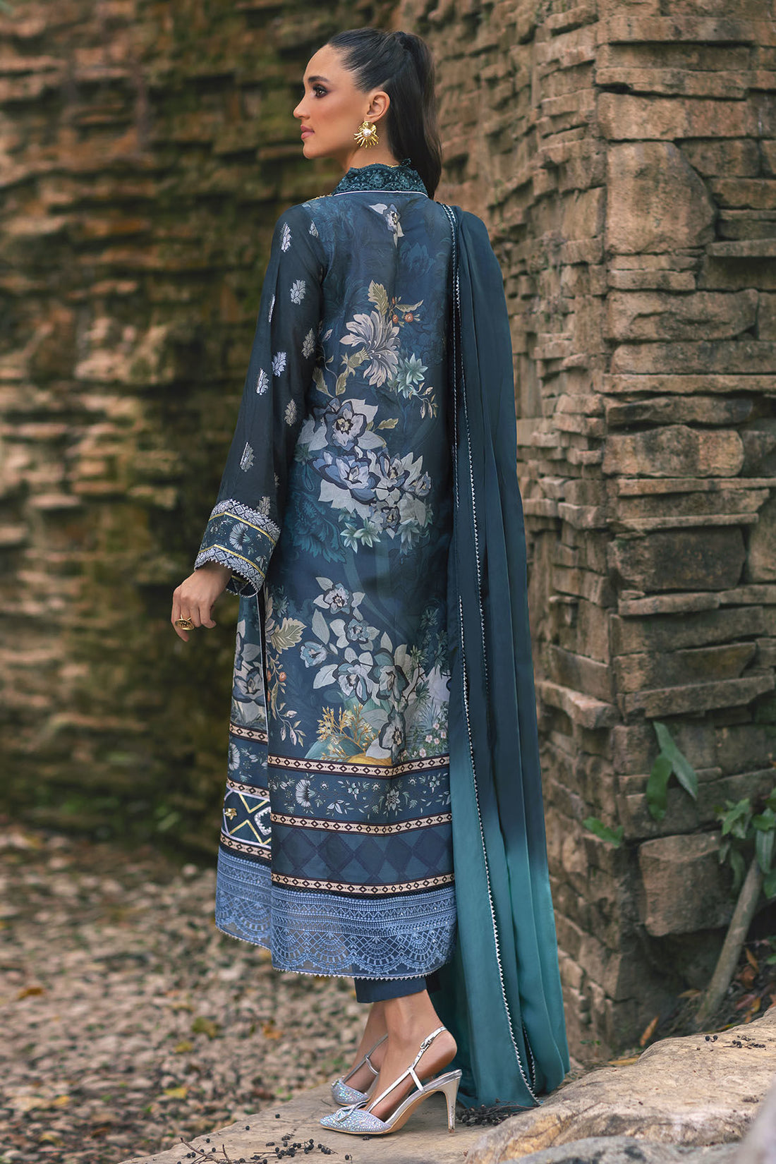 Annus Abrar | Luxe Silk Pret | NARIN