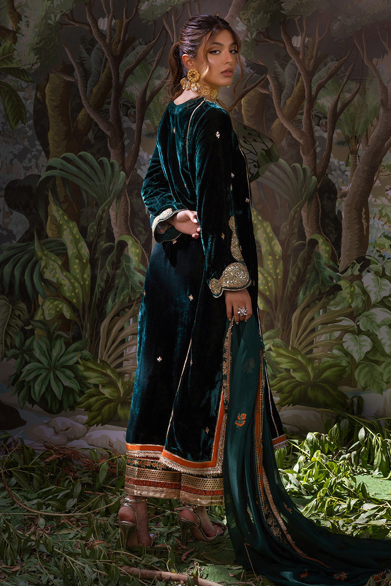 Ansab Jahangir | Bow Velvet Edit | ESMERALDA