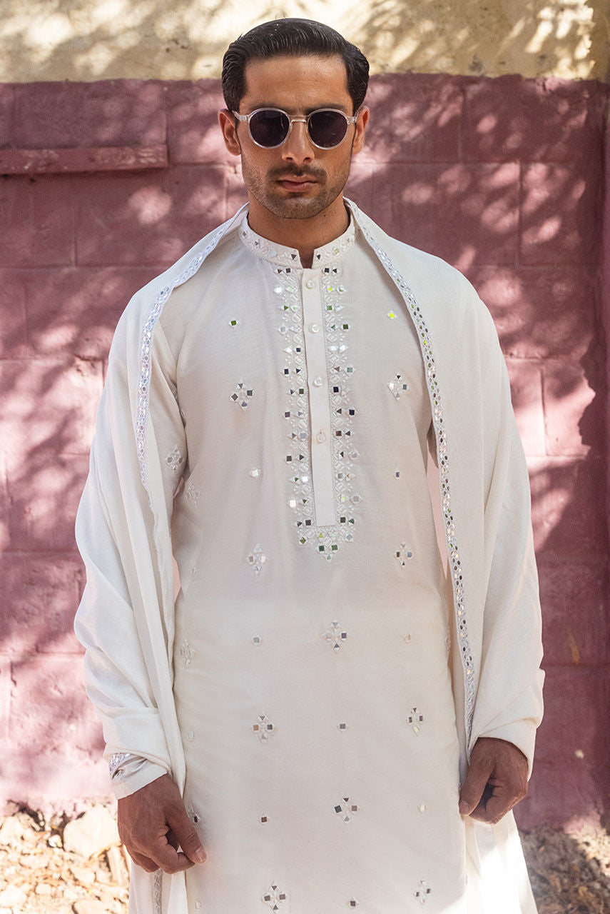 Pakistani Manswear | Deepak Perwani | Mof1939