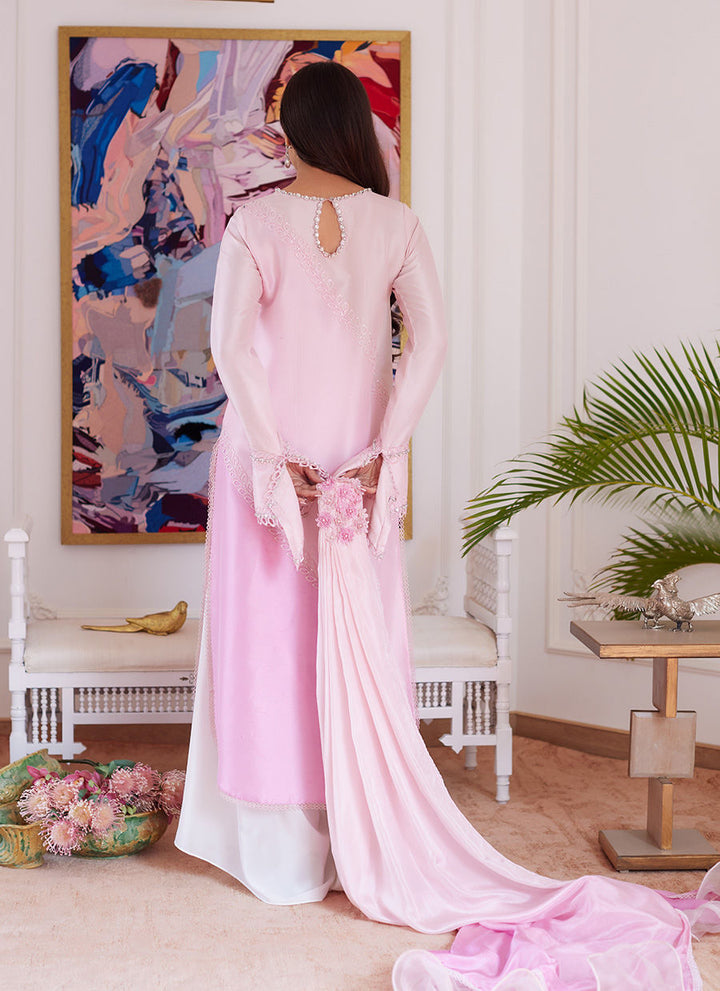 Farah Talib Aziz | Luna Eid Collection 24 | RELLIA BABY PINK - Hoorain Designer Wear - Pakistani Ladies Branded Stitched Clothes in United Kingdom, United states, CA and Australia