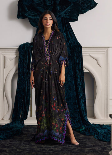 Farah Talib Aziz | Velvets The After Party | DIMA VELVET KAFTAN