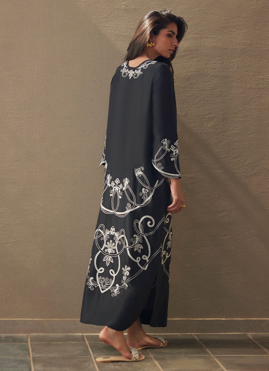 Farah Talib Aziz | Laani The Kaftan Edit | Serai Black Silk