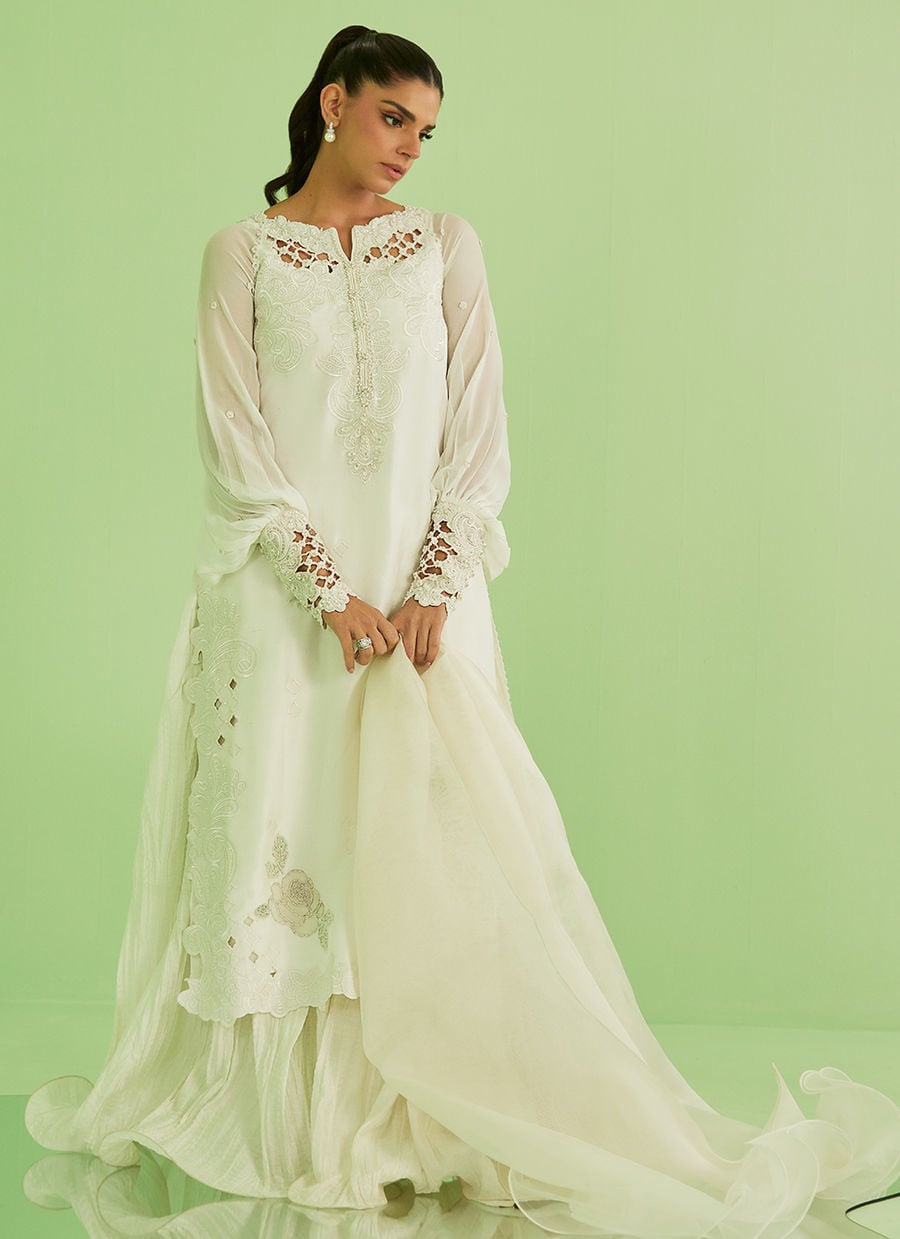 Farah Talib Aziz | Veya A Draped Capsule | Briar – Hoorain