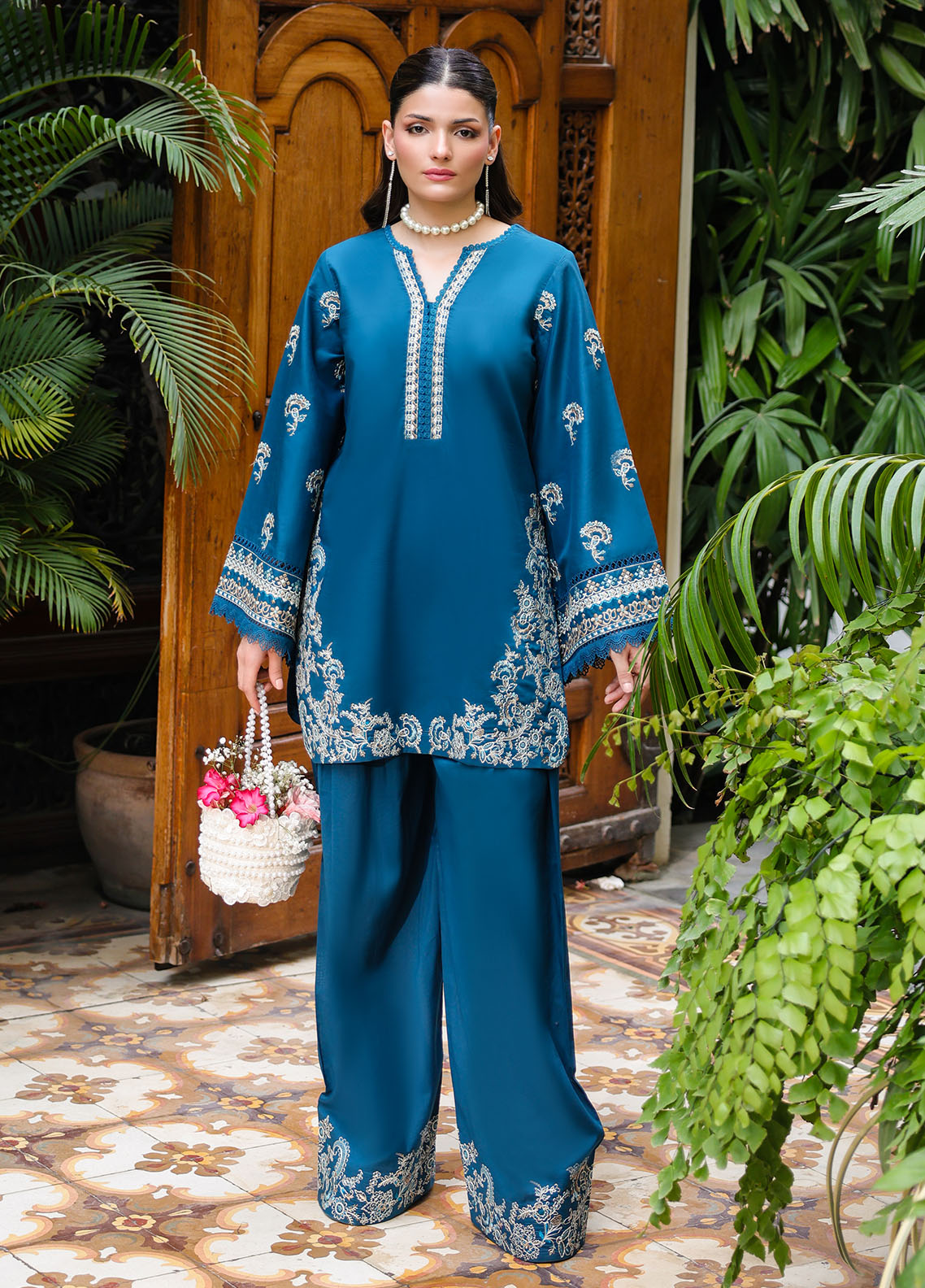 Sahane | Lovent Embroidered Pret 25 | ME23001 Euphoria