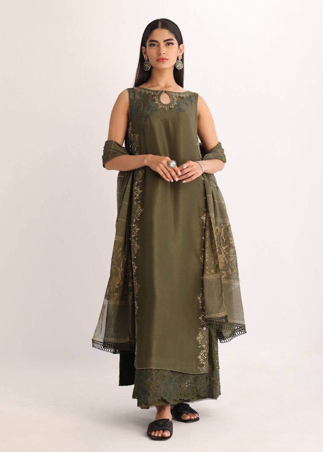 Umsha | Luxury Pret | ANTIQUE OLIVE - Pakistani Clothes for women, in United Kingdom and United States