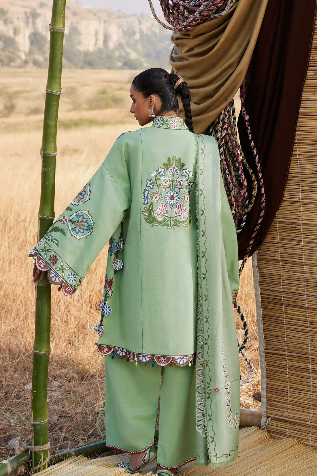 Zaha | Winter 25 | NARMEEN (ZW25-03)