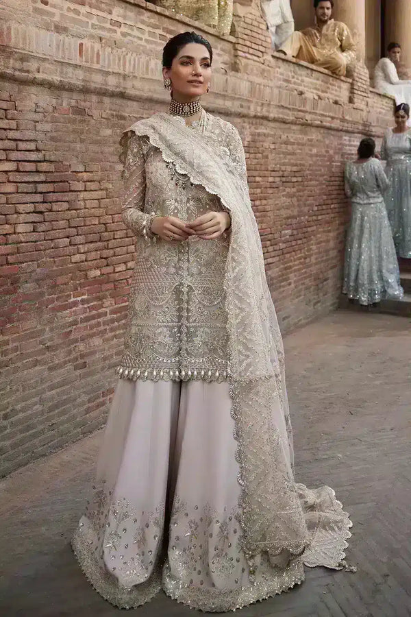 Afrozeh | Dastangoi Wedding Formals | Meharbano - Hoorain Designer Wear - Pakistani Ladies Branded Stitched Clothes in United Kingdom, United states, CA and Australia