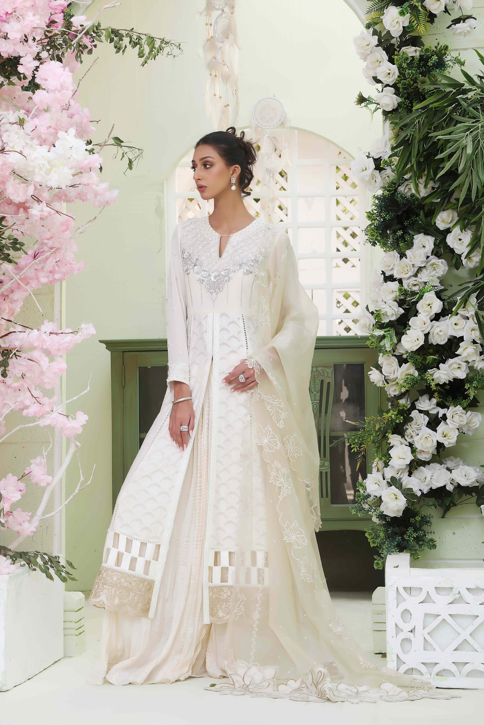 Wahajmkhan | Sitara Formals | WHITE BODICE OUTFIT - Pakistani Clothes for women, in United Kingdom and United States