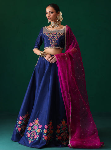 Zainab Chottani | Semi Formals | ZURIA